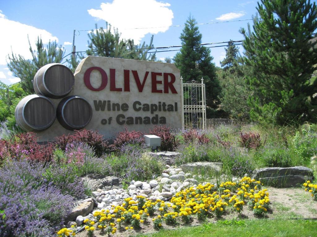 Oliver House Bed & Breakfast Exterior photo